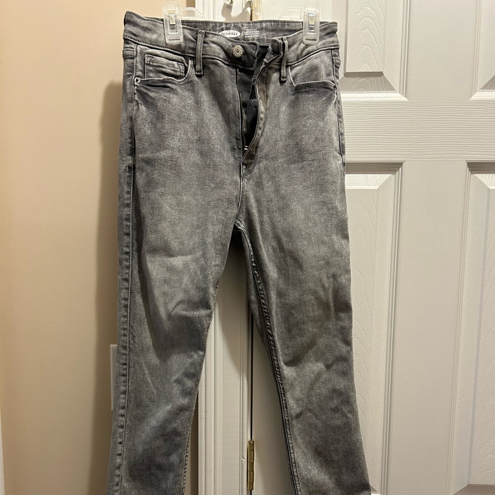 Old Navy Super High-Rise Super Skinny Rockstar Jeggings